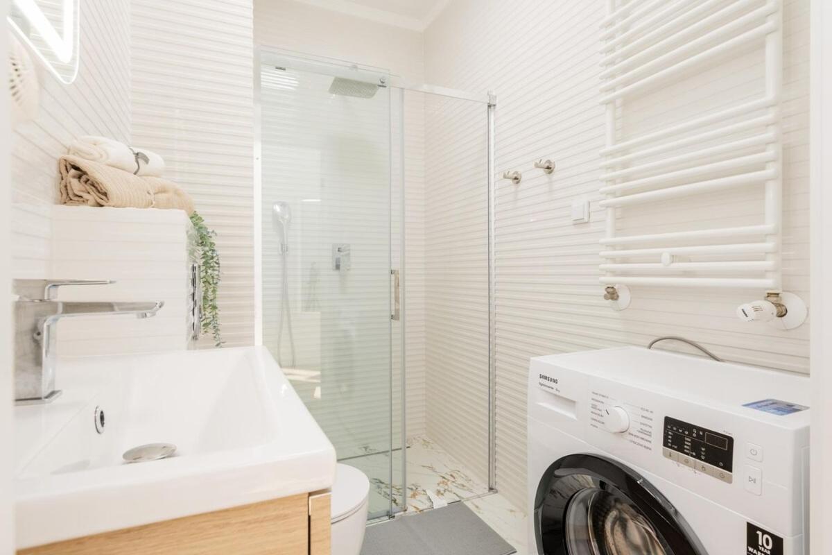 Apartamento Wiktoryn 21 Citysphere Premium 2 *